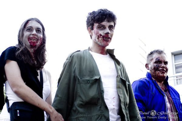 Cape Town Zombie Walk : Smiley Creepy Zombies